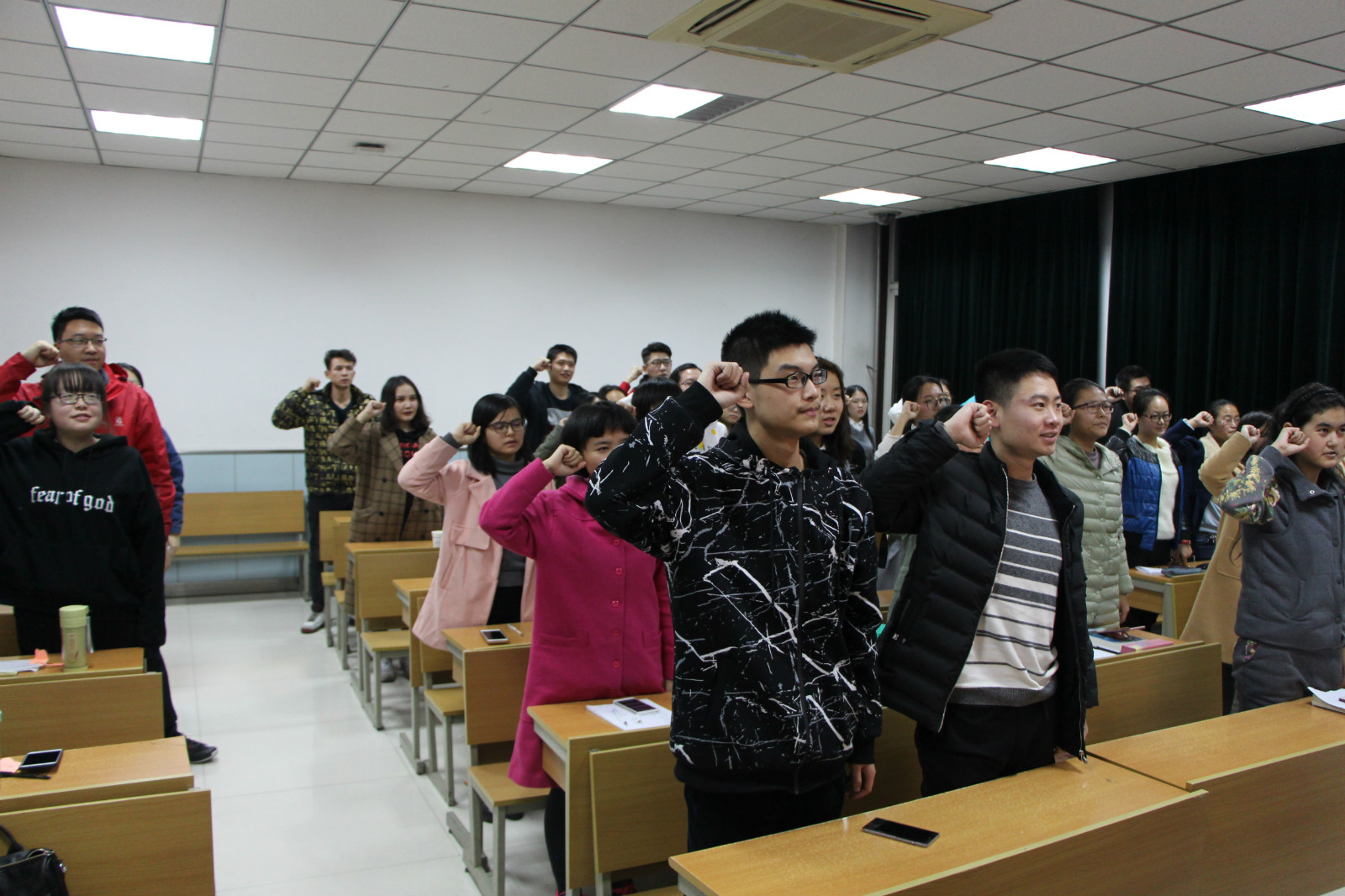 IMG_0260_meitu_4.jpg IMG_0260_meitu_4.jpg